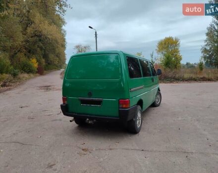 Зеленый Фольксваген Каравелла, объемом двигателя 1.9 л и пробегом 500 тыс. км за 5200 $, фото 4 на Automoto.ua