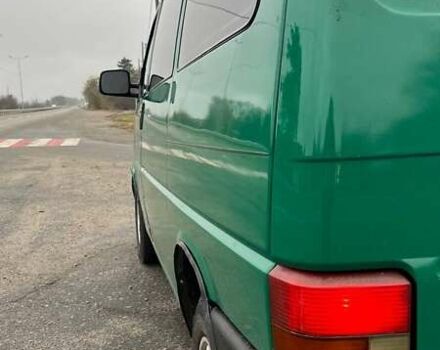 Зеленый Фольксваген Каравелла, объемом двигателя 1.9 л и пробегом 500 тыс. км за 5200 $, фото 2 на Automoto.ua