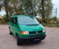 Зеленый Фольксваген Каравелла, объемом двигателя 1.9 л и пробегом 500 тыс. км за 5200 $, фото 1 на Automoto.ua