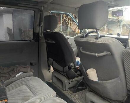 Зеленый Фольксваген Каравелла, объемом двигателя 2.5 л и пробегом 500 тыс. км за 4800 $, фото 6 на Automoto.ua