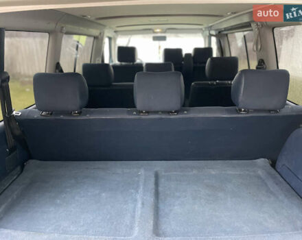 Зеленый Фольксваген Каравелла, объемом двигателя 2.5 л и пробегом 359 тыс. км за 8800 $, фото 43 на Automoto.ua