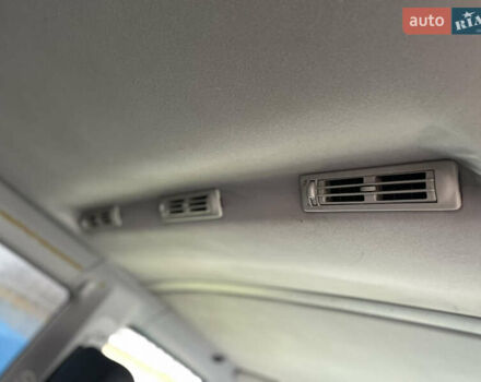 Зеленый Фольксваген Каравелла, объемом двигателя 2.5 л и пробегом 359 тыс. км за 8800 $, фото 38 на Automoto.ua