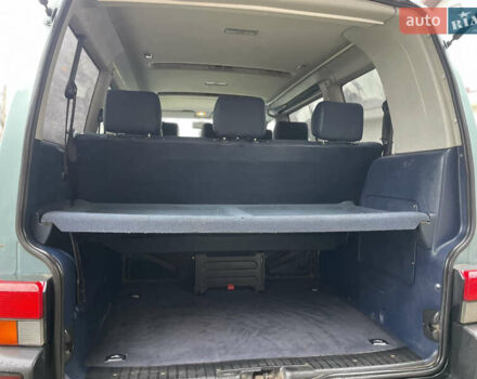 Зеленый Фольксваген Каравелла, объемом двигателя 2.5 л и пробегом 359 тыс. км за 8800 $, фото 45 на Automoto.ua