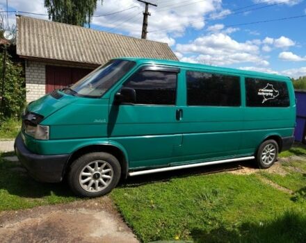 Зеленый Фольксваген Каравелла, объемом двигателя 2.5 л и пробегом 378 тыс. км за 5250 $, фото 2 на Automoto.ua