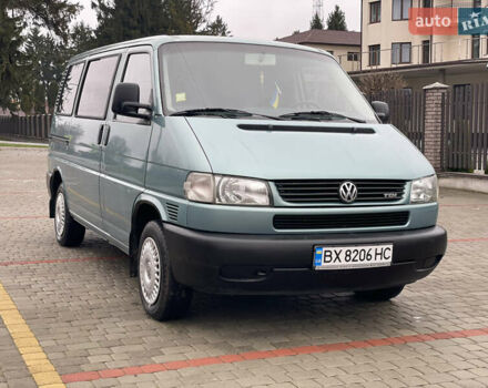 Зеленый Фольксваген Каравелла, объемом двигателя 2.5 л и пробегом 359 тыс. км за 8800 $, фото 4 на Automoto.ua