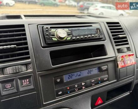 Зелений Фольксваген Каравелла, об'ємом двигуна 2.5 л та пробігом 356 тис. км за 11799 $, фото 16 на Automoto.ua