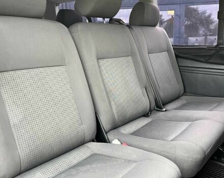 Зеленый Фольксваген Каравелла, объемом двигателя 2.5 л и пробегом 356 тыс. км за 11900 $, фото 20 на Automoto.ua