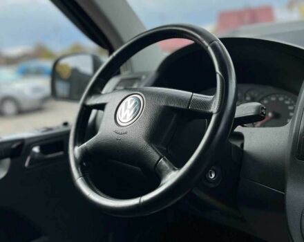 Зеленый Фольксваген Каравелла, объемом двигателя 2.5 л и пробегом 356 тыс. км за 11900 $, фото 16 на Automoto.ua