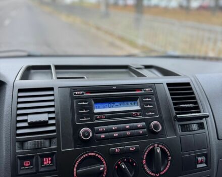 Зелений Фольксваген Каравелла, об'ємом двигуна 2.5 л та пробігом 280 тис. км за 7700 $, фото 12 на Automoto.ua