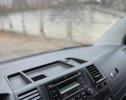 Зелений Фольксваген Каравелла, об'ємом двигуна 2.5 л та пробігом 280 тис. км за 7700 $, фото 11 на Automoto.ua