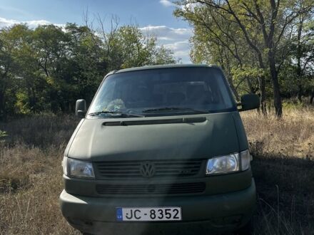 Фольксваген Каравелла 2000 в Терновке на Automoto.ua Зеленый Фольксваген Каравелла, объемом двигателя 2.5 л и пробегом 3 тыс. км за 3200 $, фото 1 на Automoto.ua