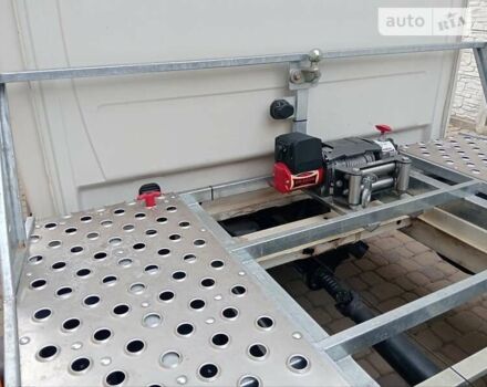 Белый Фольксваген Крафтер, объемом двигателя 2.5 л и пробегом 267 тыс. км за 18999 $, фото 10 на Automoto.ua