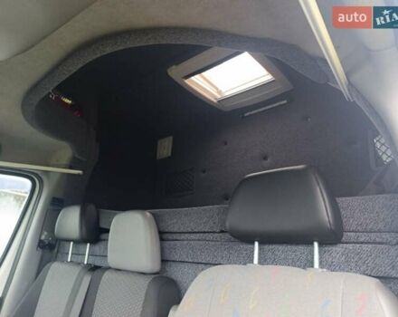 Белый Фольксваген Крафтер, объемом двигателя 1.97 л и пробегом 299 тыс. км за 16000 $, фото 15 на Automoto.ua