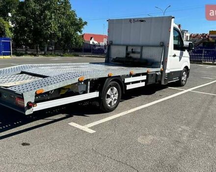 Белый Фольксваген Крафтер, объемом двигателя 1.97 л и пробегом 238 тыс. км за 23000 $, фото 3 на Automoto.ua