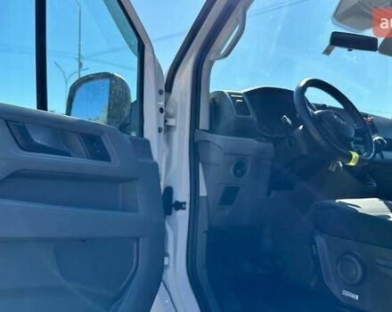 Белый Фольксваген Крафтер, объемом двигателя 1.97 л и пробегом 238 тыс. км за 23000 $, фото 10 на Automoto.ua