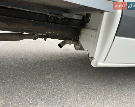 Білий Фольксваген Крафтєр, об'ємом двигуна 2.46 л та пробігом 510 тис. км за 22000 $, фото 16 на Automoto.ua