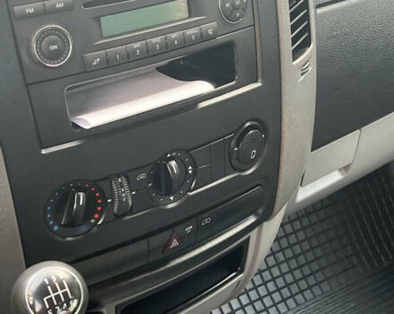 Білий Фольксваген Крафтєр, об'ємом двигуна 1.97 л та пробігом 203 тис. км за 16500 $, фото 6 на Automoto.ua