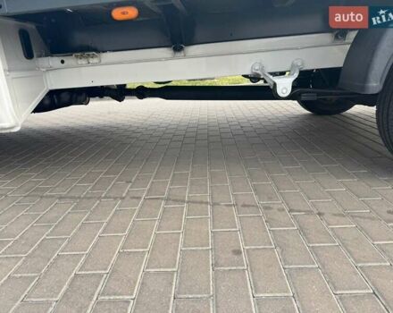 Белый Фольксваген Крафтер, объемом двигателя 0 л и пробегом 182 тыс. км за 20500 $, фото 12 на Automoto.ua