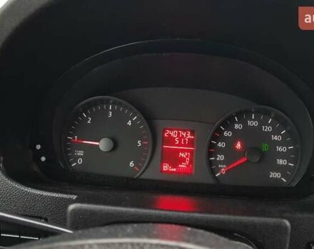 Белый Фольксваген Крафтер, объемом двигателя 1.97 л и пробегом 240 тыс. км за 21800 $, фото 13 на Automoto.ua