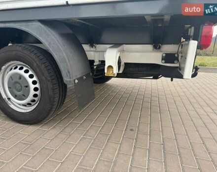 Белый Фольксваген Крафтер, объемом двигателя 0 л и пробегом 182 тыс. км за 20500 $, фото 11 на Automoto.ua