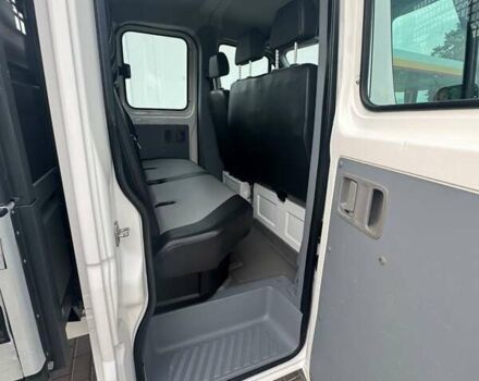 Белый Фольксваген Крафтер, объемом двигателя 0 л и пробегом 182 тыс. км за 20500 $, фото 15 на Automoto.ua