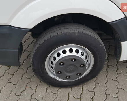 Белый Фольксваген Крафтер, объемом двигателя 1.97 л и пробегом 240 тыс. км за 21800 $, фото 49 на Automoto.ua