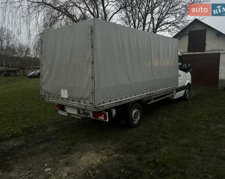 Белый Фольксваген Крафтер, объемом двигателя 1.97 л и пробегом 185 тыс. км за 16850 $, фото 4 на Automoto.ua