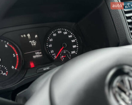 Белый Фольксваген Крафтер, объемом двигателя 2 л и пробегом 191 тыс. км за 22300 $, фото 4 на Automoto.ua