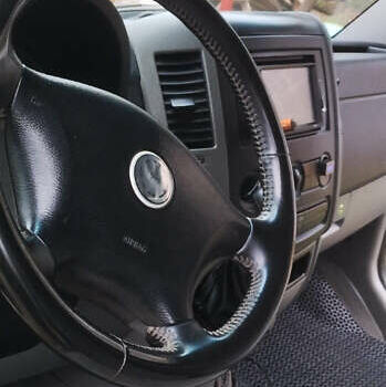 Белый Фольксваген Крафтер, объемом двигателя 2.5 л и пробегом 350 тыс. км за 9500 $, фото 7 на Automoto.ua