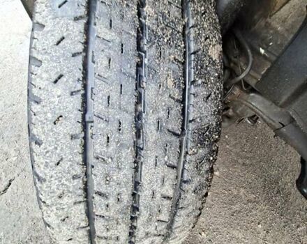 Белый Фольксваген Крафтер, объемом двигателя 2.5 л и пробегом 420 тыс. км за 9300 $, фото 8 на Automoto.ua