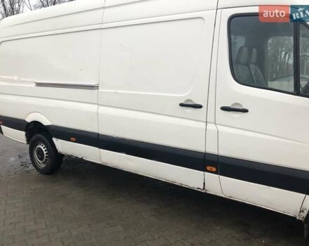 Білий Фольксваген Крафтєр, об'ємом двигуна 2.46 л та пробігом 400 тис. км за 6500 $, фото 4 на Automoto.ua