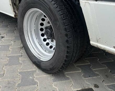 Белый Фольксваген Крафтер, объемом двигателя 2.46 л и пробегом 560 тыс. км за 13500 $, фото 9 на Automoto.ua