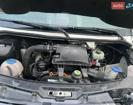 Белый Фольксваген Крафтер, объемом двигателя 2.46 л и пробегом 560 тыс. км за 13500 $, фото 10 на Automoto.ua