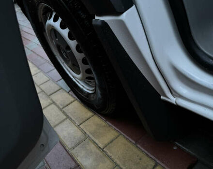 Белый Фольксваген Крафтер, объемом двигателя 1.97 л и пробегом 423 тыс. км за 12800 $, фото 51 на Automoto.ua