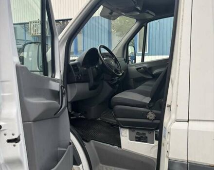 Фольксваген Крафтер 2011 в Киеве на Automoto.ua Белый Фольксваген Крафтер, объемом двигателя 1.97 л и пробегом 218 тыс. км за 10000 $, фото 3 на Automoto.ua