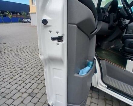 Білий Фольксваген Крафтєр, об'ємом двигуна 1.97 л та пробігом 546 тис. км за 12450 $, фото 31 на Automoto.ua