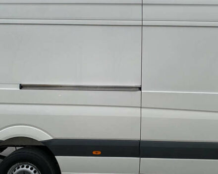 Белый Фольксваген Крафтер, объемом двигателя 2.46 л и пробегом 350 тыс. км за 13850 $, фото 4 на Automoto.ua