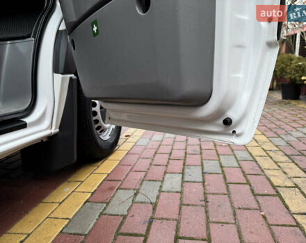 Белый Фольксваген Крафтер, объемом двигателя 1.97 л и пробегом 423 тыс. км за 12800 $, фото 72 на Automoto.ua