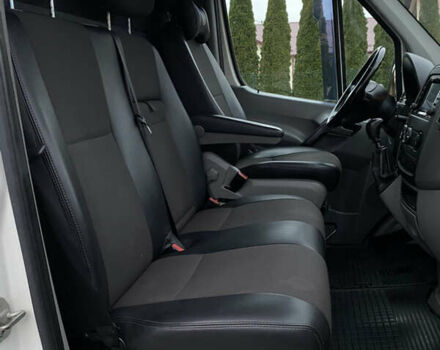 Белый Фольксваген Крафтер, объемом двигателя 2.46 л и пробегом 350 тыс. км за 13850 $, фото 24 на Automoto.ua