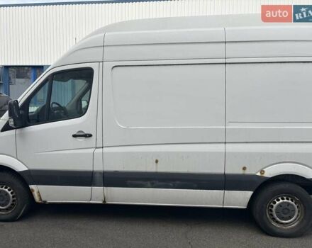 Фольксваген Крафтер 2011 в Киеве на Automoto.ua Белый Фольксваген Крафтер, объемом двигателя 1.97 л и пробегом 218 тыс. км за 10000 $, фото 6 на Automoto.ua