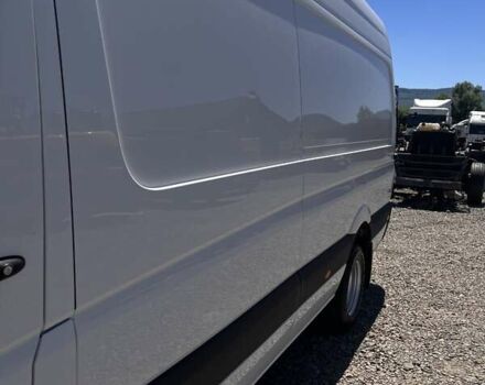 Білий Фольксваген Крафтєр, об'ємом двигуна 1.97 л та пробігом 205 тис. км за 18200 $, фото 4 на Automoto.ua