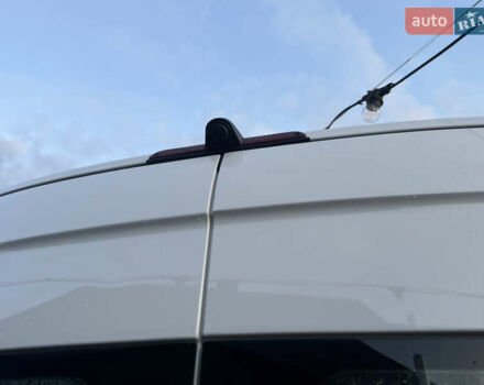 Белый Фольксваген Крафтер, объемом двигателя 1.97 л и пробегом 450 тыс. км за 12499 $, фото 22 на Automoto.ua