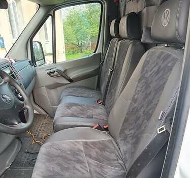 Белый Фольксваген Крафтер, объемом двигателя 1.97 л и пробегом 340 тыс. км за 8500 $, фото 11 на Automoto.ua