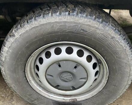 Белый Фольксваген Крафтер, объемом двигателя 1.97 л и пробегом 160 тыс. км за 11250 $, фото 3 на Automoto.ua