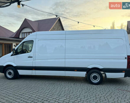 Белый Фольксваген Крафтер, объемом двигателя 1.97 л и пробегом 450 тыс. км за 12499 $, фото 3 на Automoto.ua