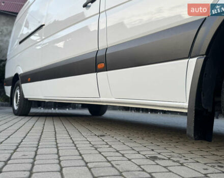 Белый Фольксваген Крафтер, объемом двигателя 1.97 л и пробегом 450 тыс. км за 12499 $, фото 16 на Automoto.ua