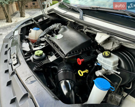 Фольксваген Крафтер 2013 в Виноградове на Automoto.ua Белый Фольксваген Крафтер, объемом двигателя 2 л и пробегом 477 тыс. км за 12900 $, фото 51 на Automoto.ua