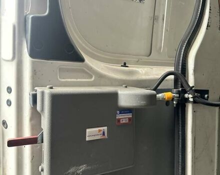 Білий Фольксваген Крафтєр, об'ємом двигуна 1.97 л та пробігом 513 тис. км за 12300 $, фото 15 на Automoto.ua