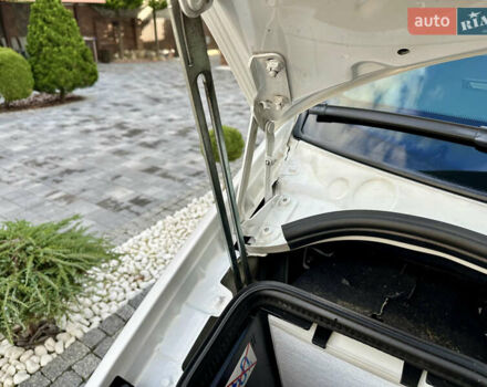 Фольксваген Крафтер 2013 в Виноградове на Automoto.ua Белый Фольксваген Крафтер, объемом двигателя 2 л и пробегом 477 тыс. км за 12900 $, фото 50 на Automoto.ua