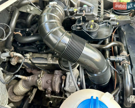 Фольксваген Крафтер 2013 в Виноградове на Automoto.ua Белый Фольксваген Крафтер, объемом двигателя 2 л и пробегом 477 тыс. км за 12900 $, фото 52 на Automoto.ua